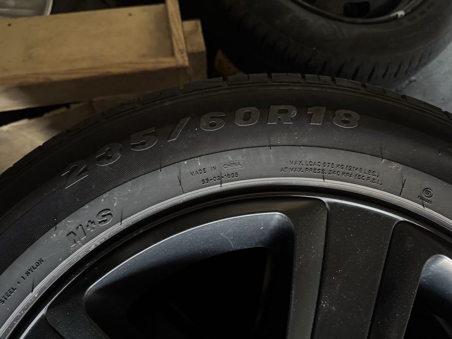 Джанти плюс гуми 235/60 R18 5X127
