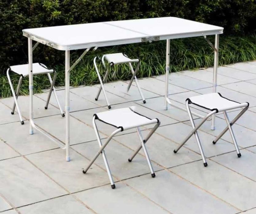 Стол-60х120 см,  4-стульями для пикника-26х35 см Доставка бесплатно