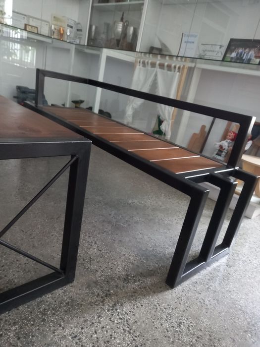 Градинска маса и пейка