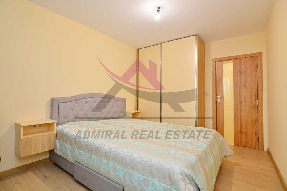 Продава се Тристаен апартамент в Варна, Автогара - 100 кв.м за 2390 €/кв.м - Снимка #6