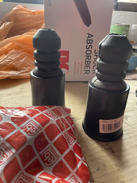 Нови предни амортисьори за Golf 3