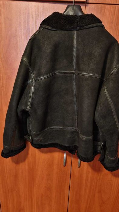 Кожен черен кожух