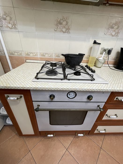 Продам кухонный гарнитур