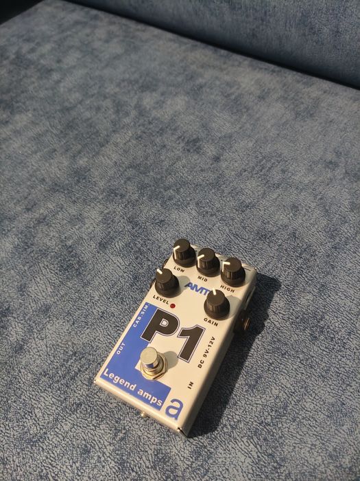Педаль для электрогитары Amt P1