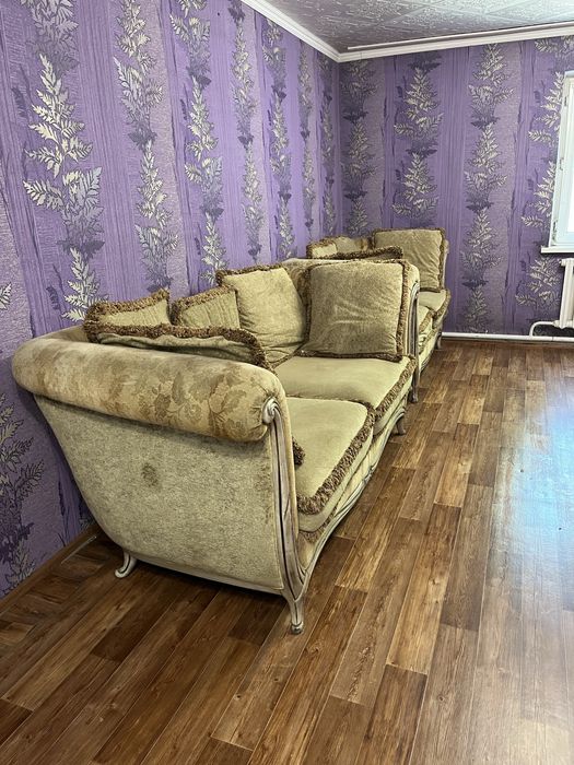 Продам диваны в хорошем состоянии