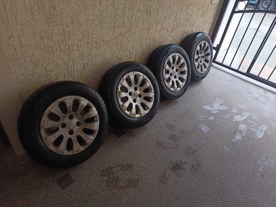 Летни гуми с лети джанти