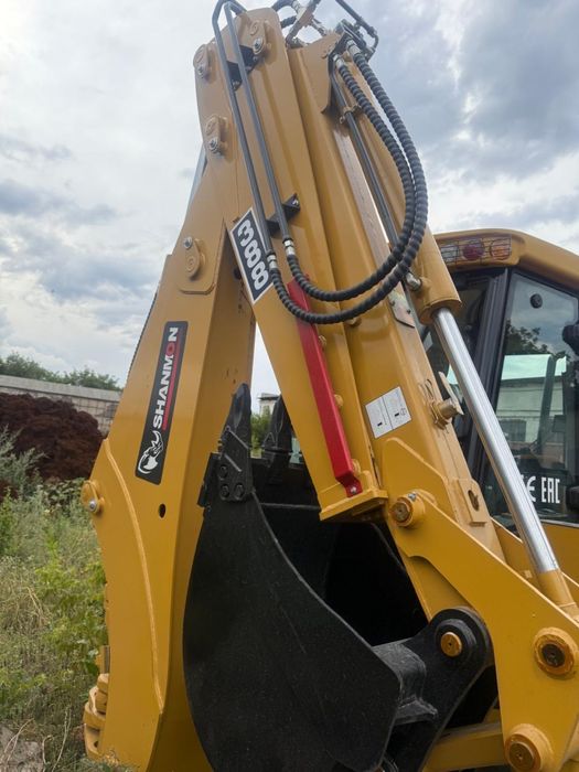 Экскаватор погрузчик новый 388