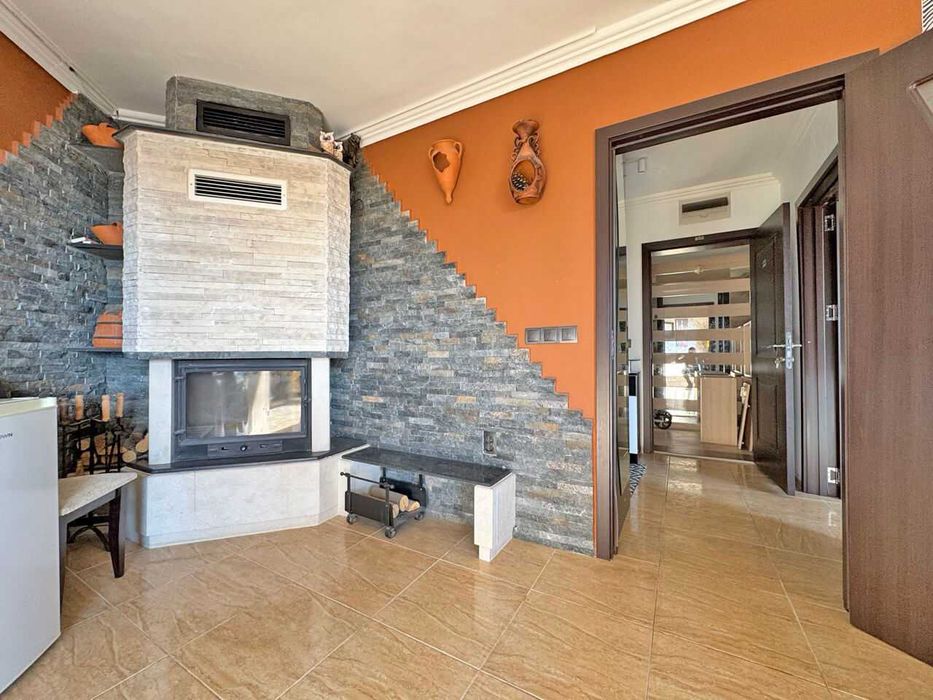 Обзаведен двустаен апартамент с гледка море, комплекс ”Антония”