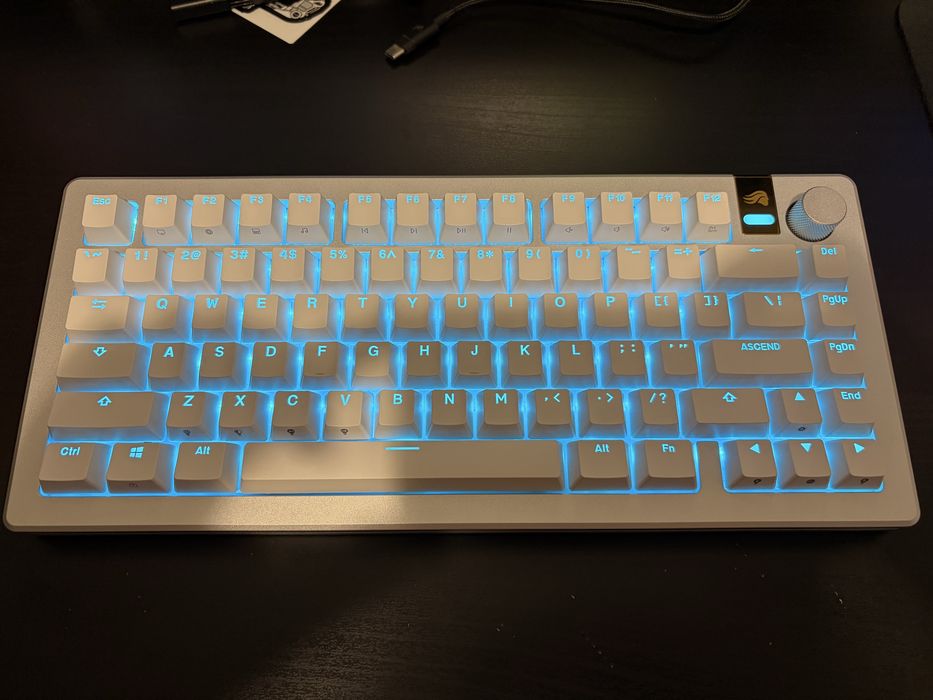 Glorious GMMK 3 PRO HE Wireless
