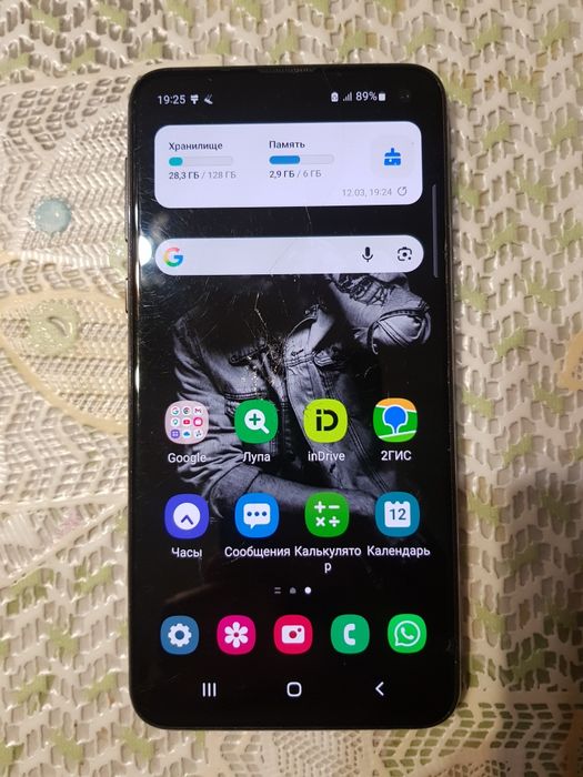 Samsung Galaxy S 10 e  6/128 гб