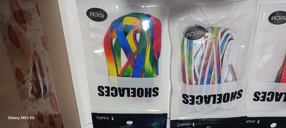 Sireturi multicolore curcubeu adidasi bocanci tenesi