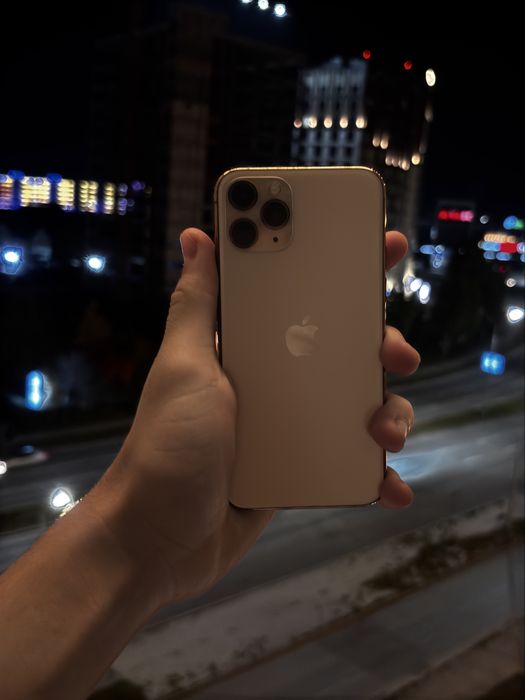 Iphone 11 Pro gold