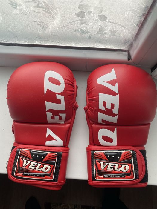 Продам перчатки черепашки