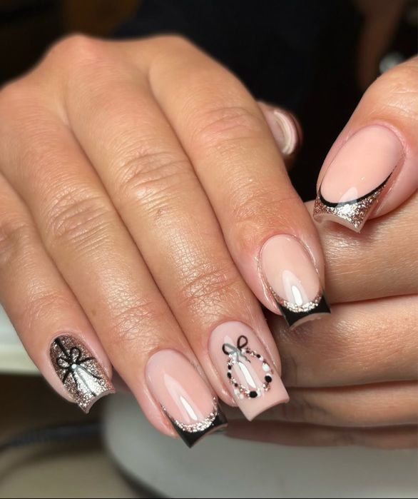 Маникюр50,маникюр покрытие100,наращивание150,педикюр без покрытие100