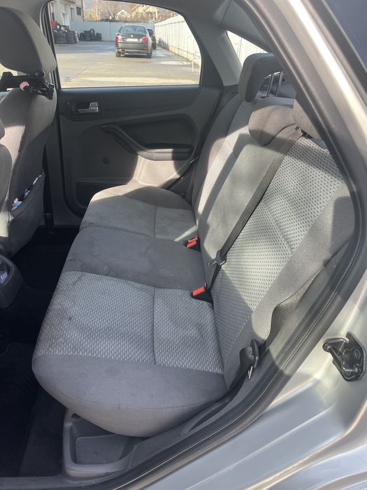 Ford Focus 2005 facelift 2550euro