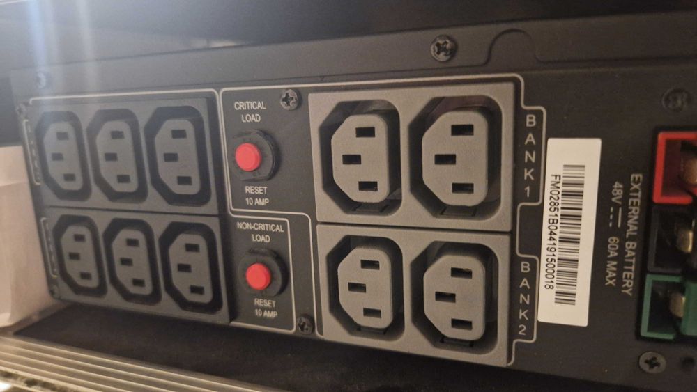 UPS Furman F1500 UPS-E