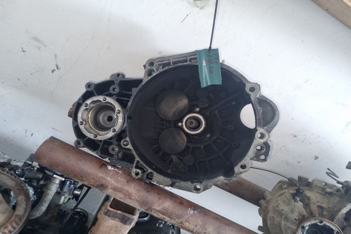 Cutie de Viteza KDN Volkswagen VW Golf a 5-a generatie seria