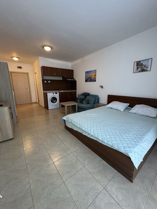 Едностаен - Слънчев бряг, център