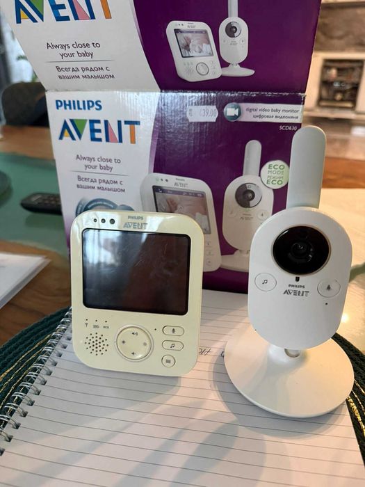 дигиталния видеофон Philips Avent SCD630