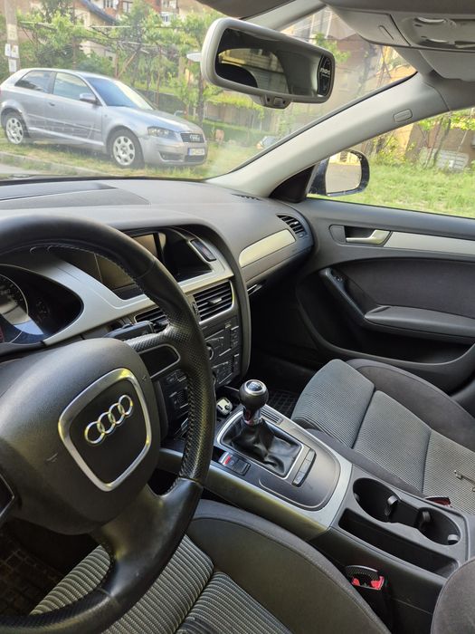 Audi a4 b8 2.0tdi 143hp Бартер