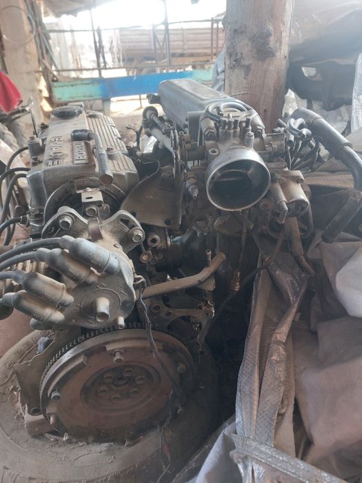 Матор мазда_626 2,2 куб