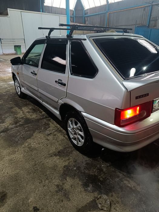 Продам машину на активном ходу .