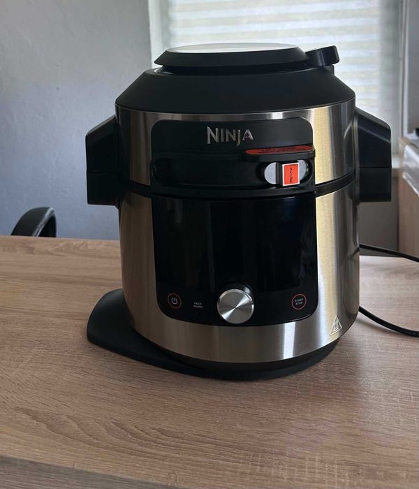 Мултикукър Ninja Foodi  Max 14 в 1, OL750