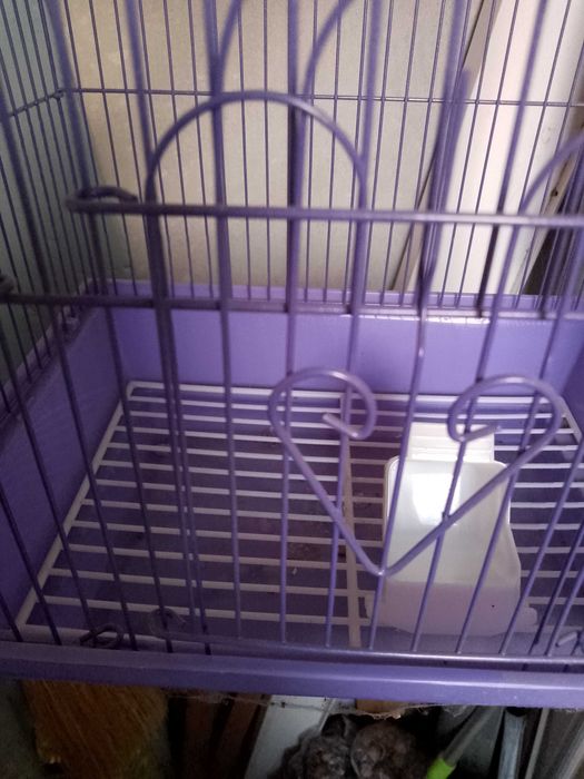 Продавам клетка за птици