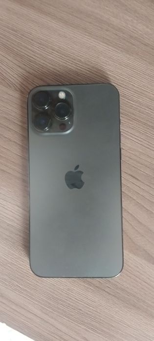 Продам Iphone 13 Pro Max