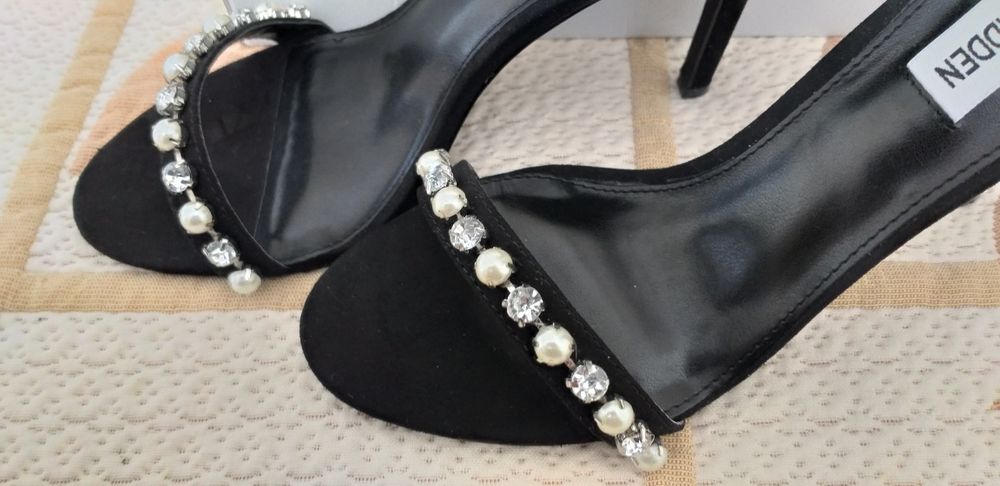 НОВИ Обувки перли камъчета GUESS, SteveMaden, 39, черни, розово злато