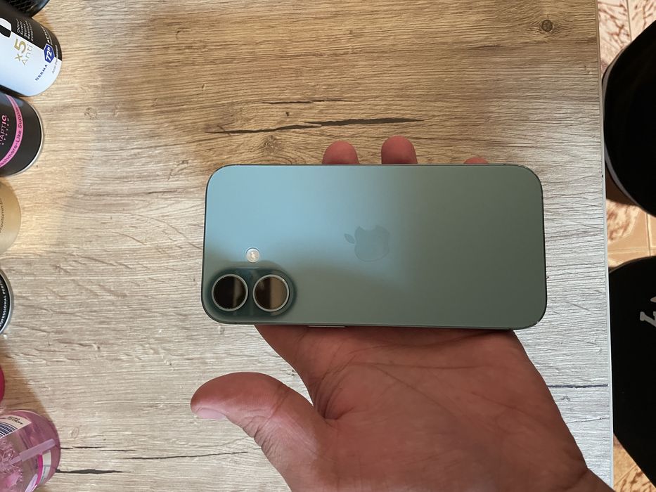 Vand iphone 16, negociabil!