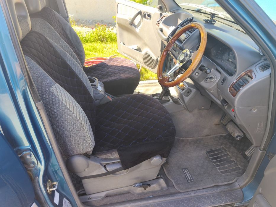Nissan Mistral 1996