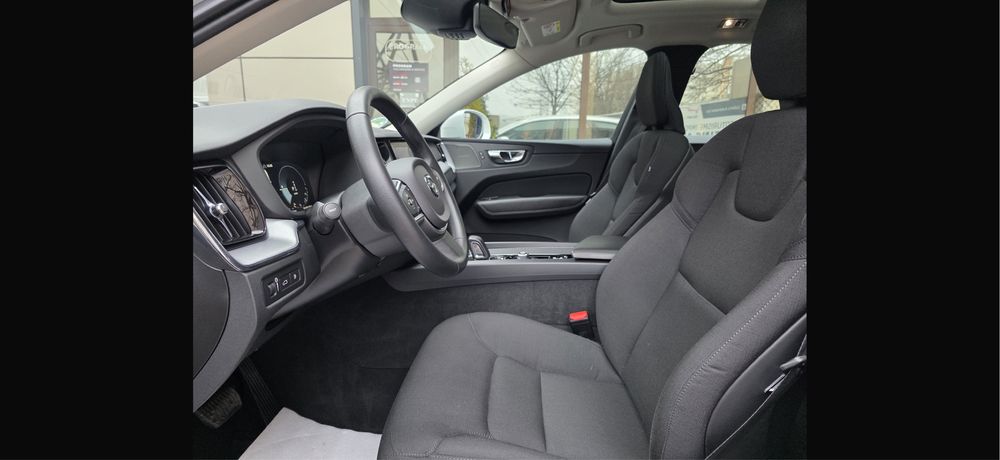 VOLVO XC 60 2020 2.0 392CP E6 Automat 4x4 Distro 360G Panoram 150000KM
