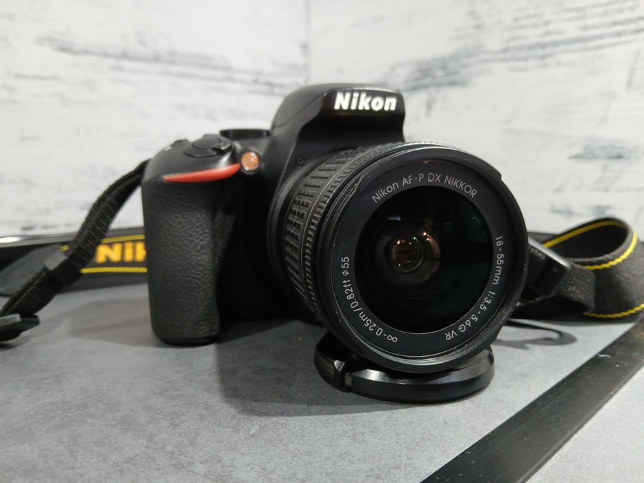 Nikon D3500 + 18-55mm VR – Като нов, под 7000 кадъра!