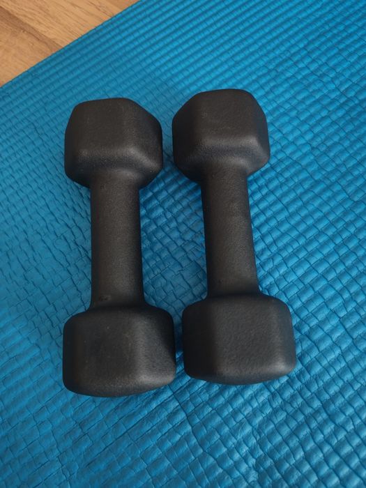 Gantere 2 x 2 kg, neopren, stare impecabila
