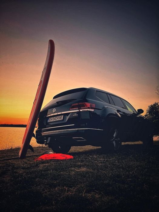 Vw Atlas SEL R-line Volkswagen Джип 4x4 7 местен