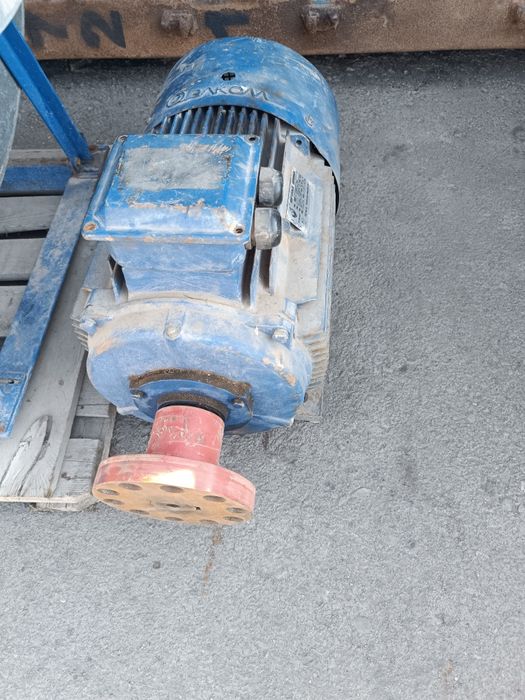 Электродвигатель 30/1500