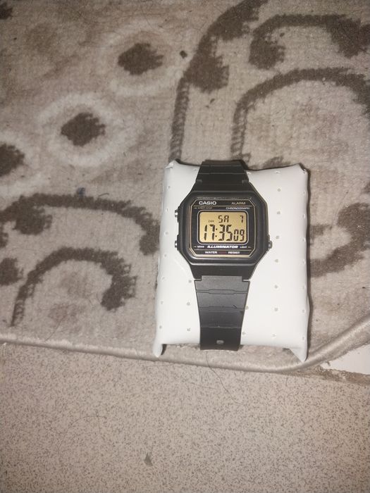 Часы Casio F-91W
