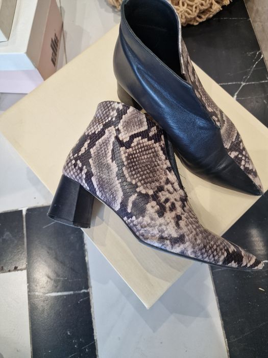 Сапоги-ботильоны осень