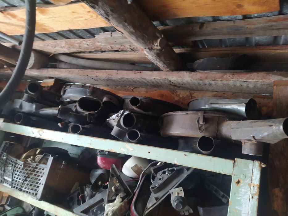 Корпус воздушного фильтра ваз