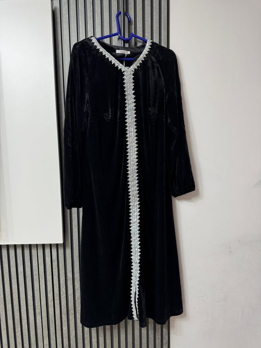 Продам платья и двойки