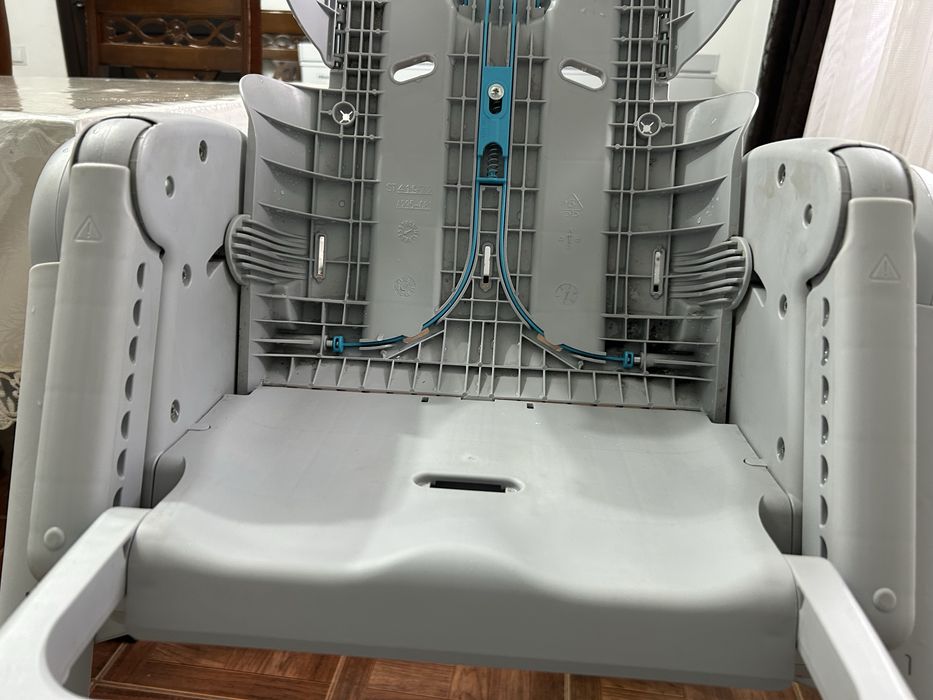 Детский стульчик chicco