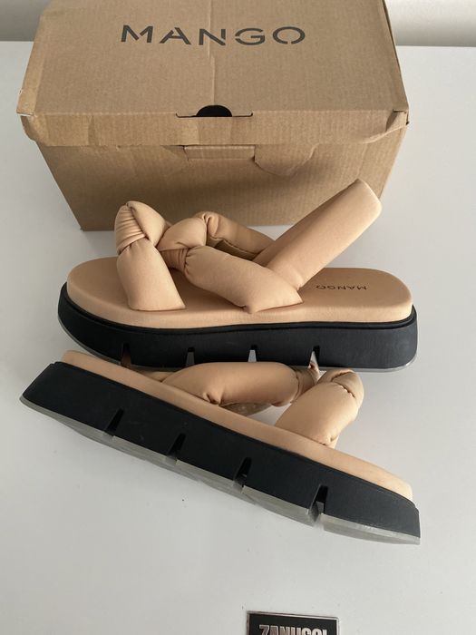 Sandale noi MANGO