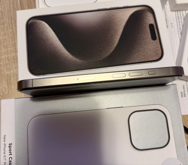 iPhone 15 Pro Natural Titanium 128GB