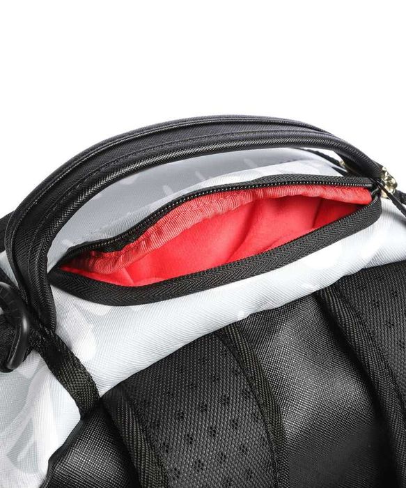 Чисто нова раница Sprayground Money Bear Graf