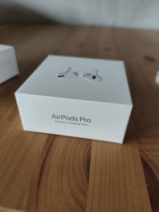 Кутия от Air Pods Pro