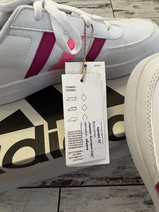 Дамски/детски маратонки на Adidas