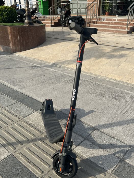 Продам электросамокат Yadea s1 Lite