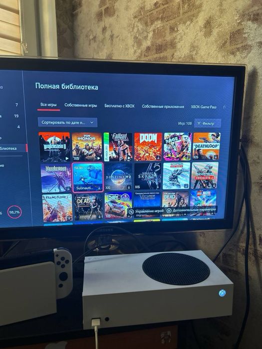 Xbox series s с 2 джойстиками