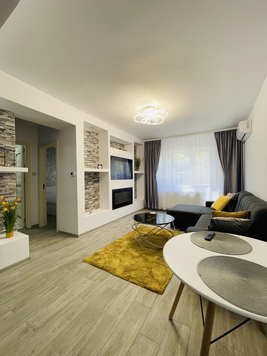Proprietar vand apartament Gh Lazar